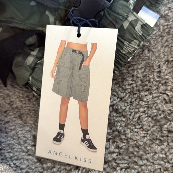 NWT Angel Kiss Cargo Shorts Camouflage XS - Picture 6 of 11
